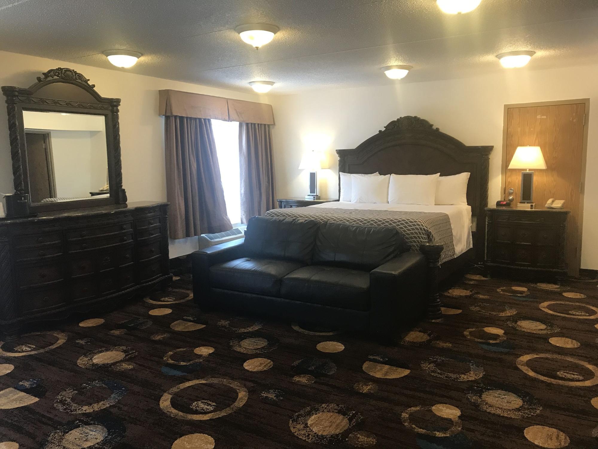 Stonebridge Hotel Fort Mcmurray Exterior photo
