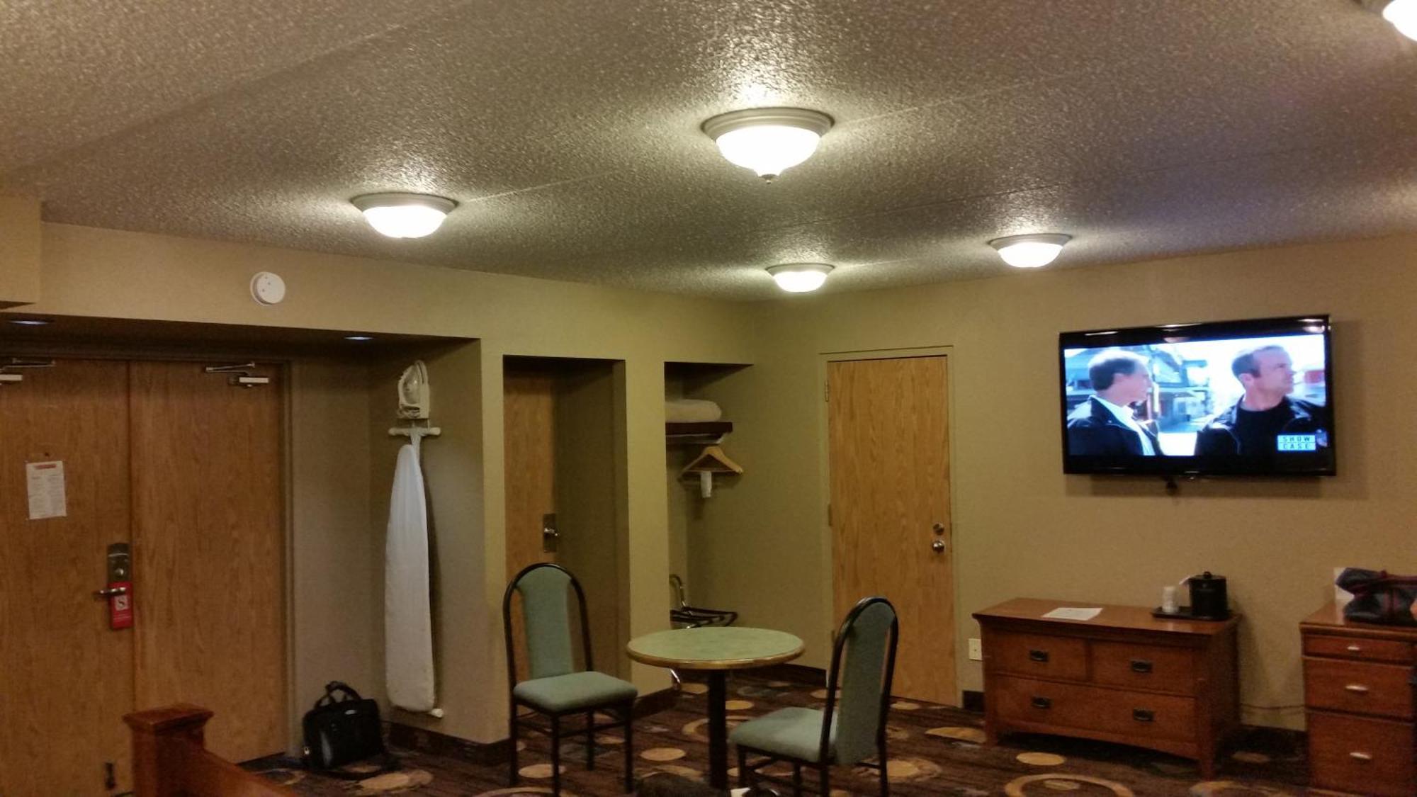 Stonebridge Hotel Fort Mcmurray Room photo