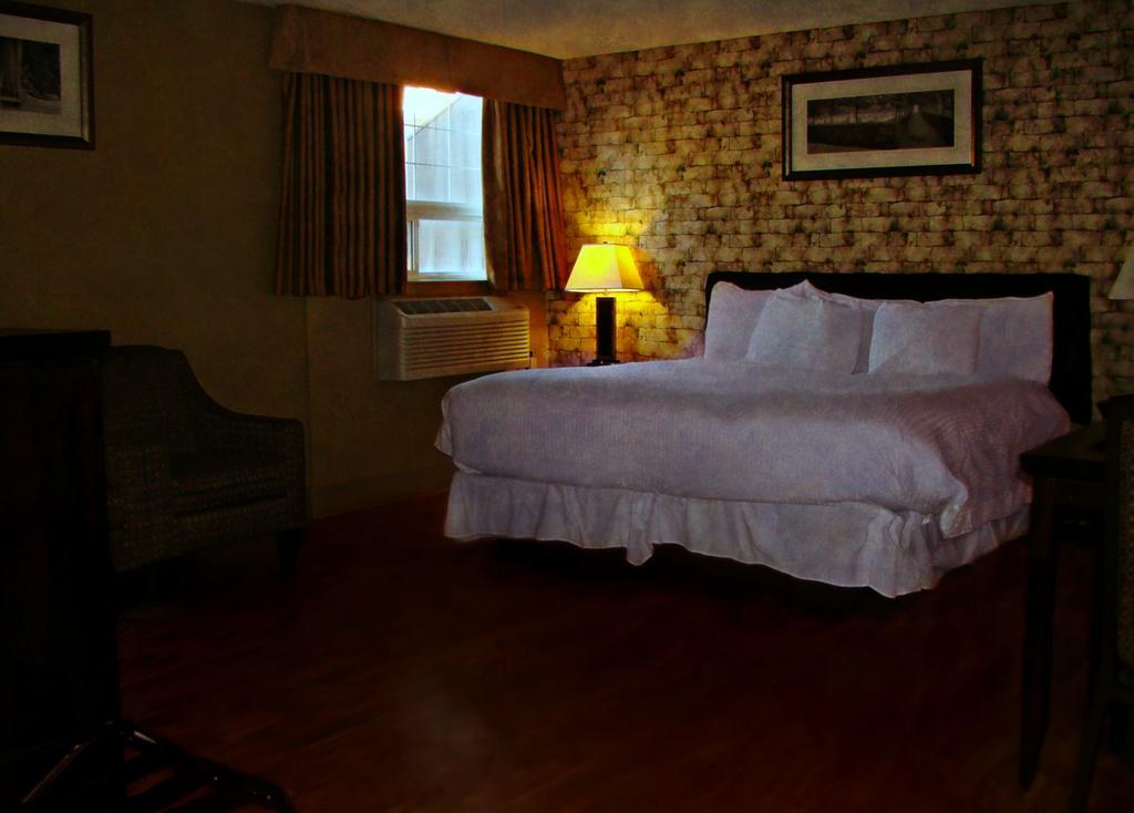 Stonebridge Hotel Fort Mcmurray Exterior photo